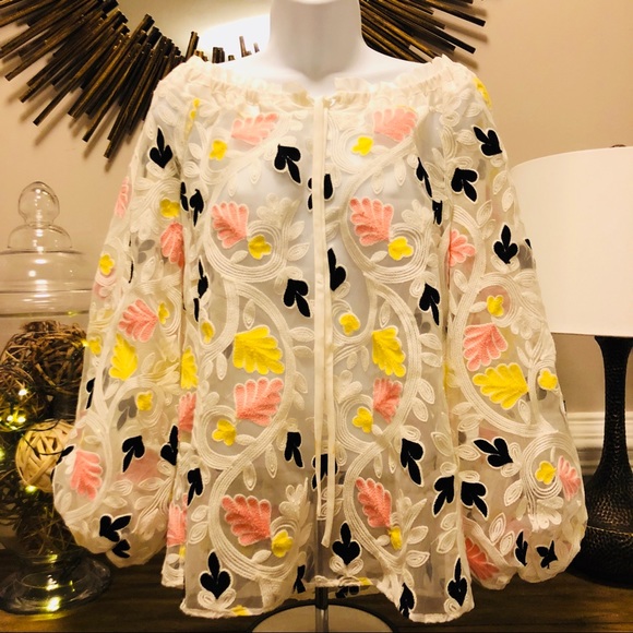 SOLD Anne Fontaine Narla Sheer Floral Top 6/8 RARE - Picture 3 of 8